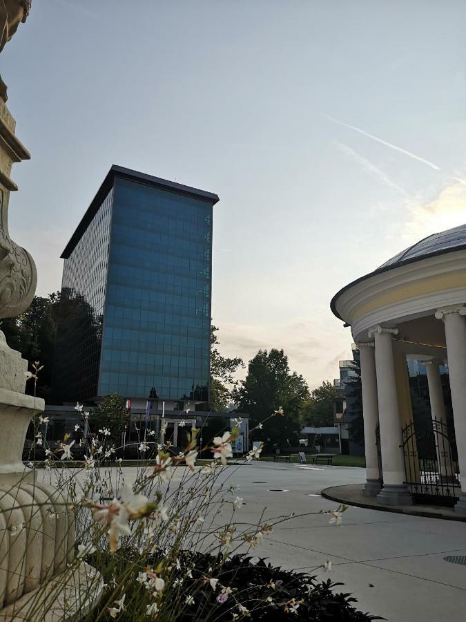 Apartment Park 16 Рогашка-Слатіна Екстер'єр фото